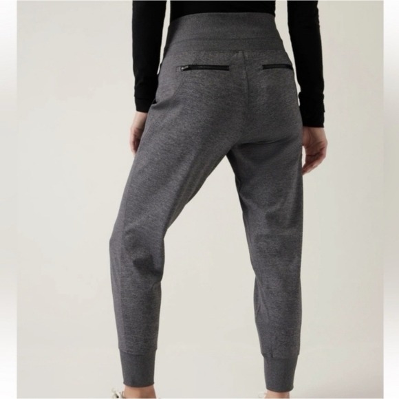 Athleta Women's Large Venice Jogger High Rise Pants Gray Pockets Workout Yoga - Picture 5 of 14